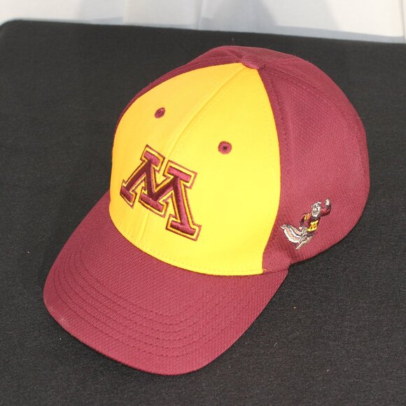 University of Minnesota Gophers Maroon/Gold Baseball Cap - Velcro Strap - Picture 1 of 6